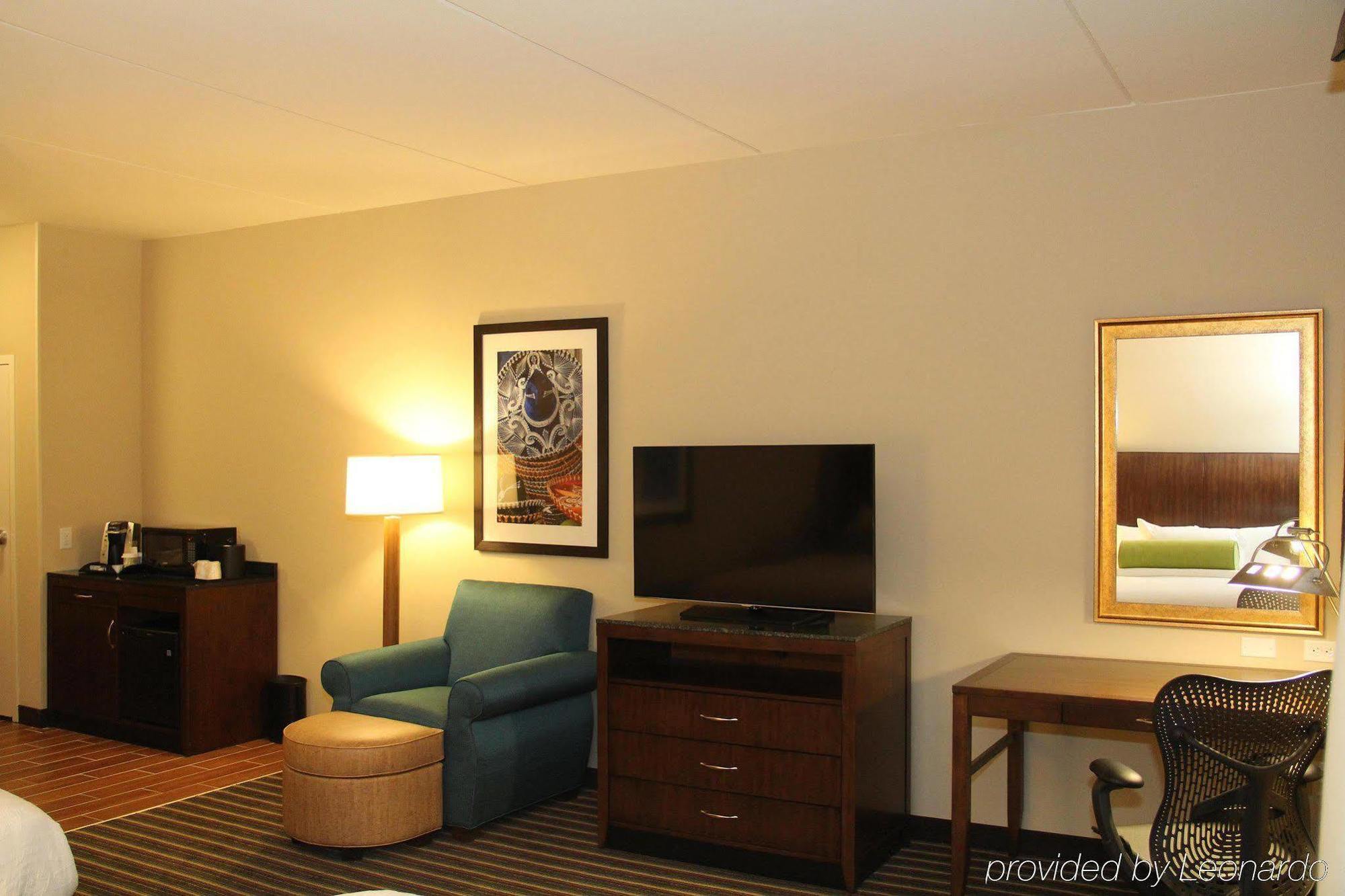 Hilton Garden Inn San Antonio/Rim Pass Drive Dış mekan fotoğraf